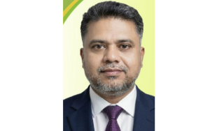 খুটাখালীতে ব্যবসায়ীদের সঙ্গে কুশল বিনিময় ও দোয়াত কলম মার্কায় ভোট প্রার্থনায় শাহাব উদ্দিন কোম্পানি 