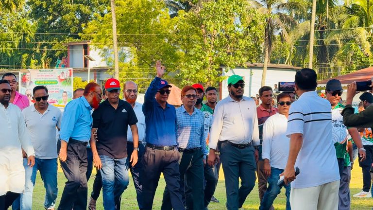 রহমত উল্লাহ খাজার নেতৃত্বে বাঘাইছড়িতে দীপন তালুকদার দীপুসহ জেলা পরিষদের নবনিযুক্তদের গণসংবর্ধনা