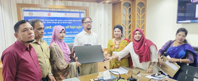 দরিদ্র জনগোষ্ঠীর জীবনমান উন্নয়নে কর্মসংস্থান ও সামাজিক সহায়তা বাড়াতে হবে —চসিক মেয়র ডা. শাহাদাত হোসেন