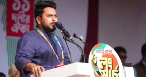 তারেক রহমানকে ঠিক করতে হবে কীভাবে ক্ষমতা ছাড়বেন: নাহিদ ইসলাম