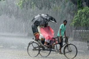 চট্টগ্রামে দমকা হাওয়াসহ বৃষ্টির সম্ভাবনা, বাড়তে পারে দিনের তাপমাত্রা