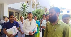 বেতন জটিলতায় উত্তপ্ত বান্দরবান সদর হাসপাতাল: তালা ঝুলল সিভিল সার্জন কার্যালয়ে