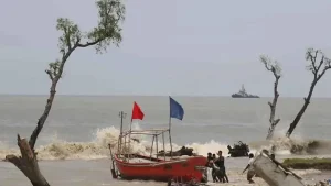 বঙ্গোপসাগরে সুস্পষ্ট লঘুচাপ, ৪৮ ঘণ্টার মধ্যে হতে পারে ঘূর্ণিঝড়ে