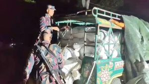 বাঘাইছড়ি সীমান্তে ১৭১৯ কেজি রসুন জব্দ, আটক ২