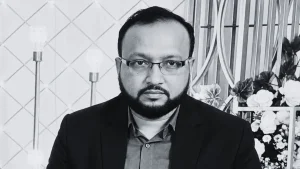 বিয়ের দাওয়াত খেয়ে ফেরার পথে লরির ধাক্কায় প্রাণ গেল ব্যবসায়ীর